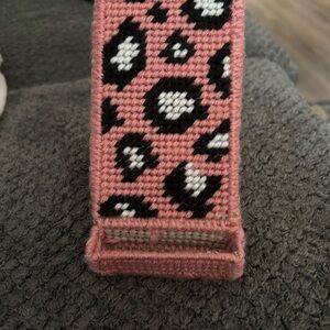 Hand Crafted Pink, Black & White Woven Leopard Pattern phone stand